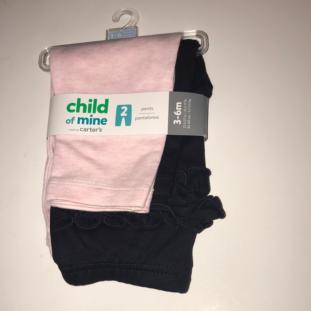 2 pairs of leggings